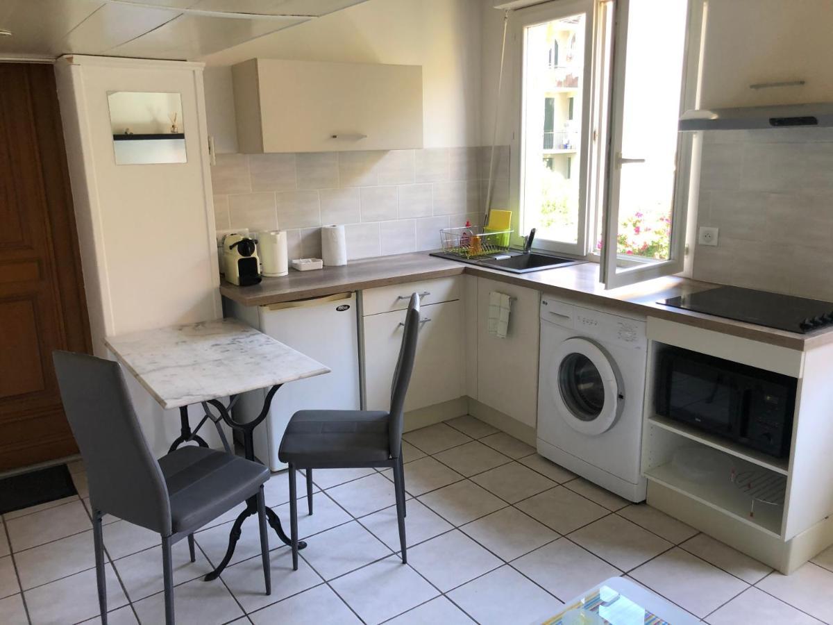 Apartmán Meuble De Tourisme 2 Etoiles 40 Cours Napoleon Ajaccio  Exteriér fotografie